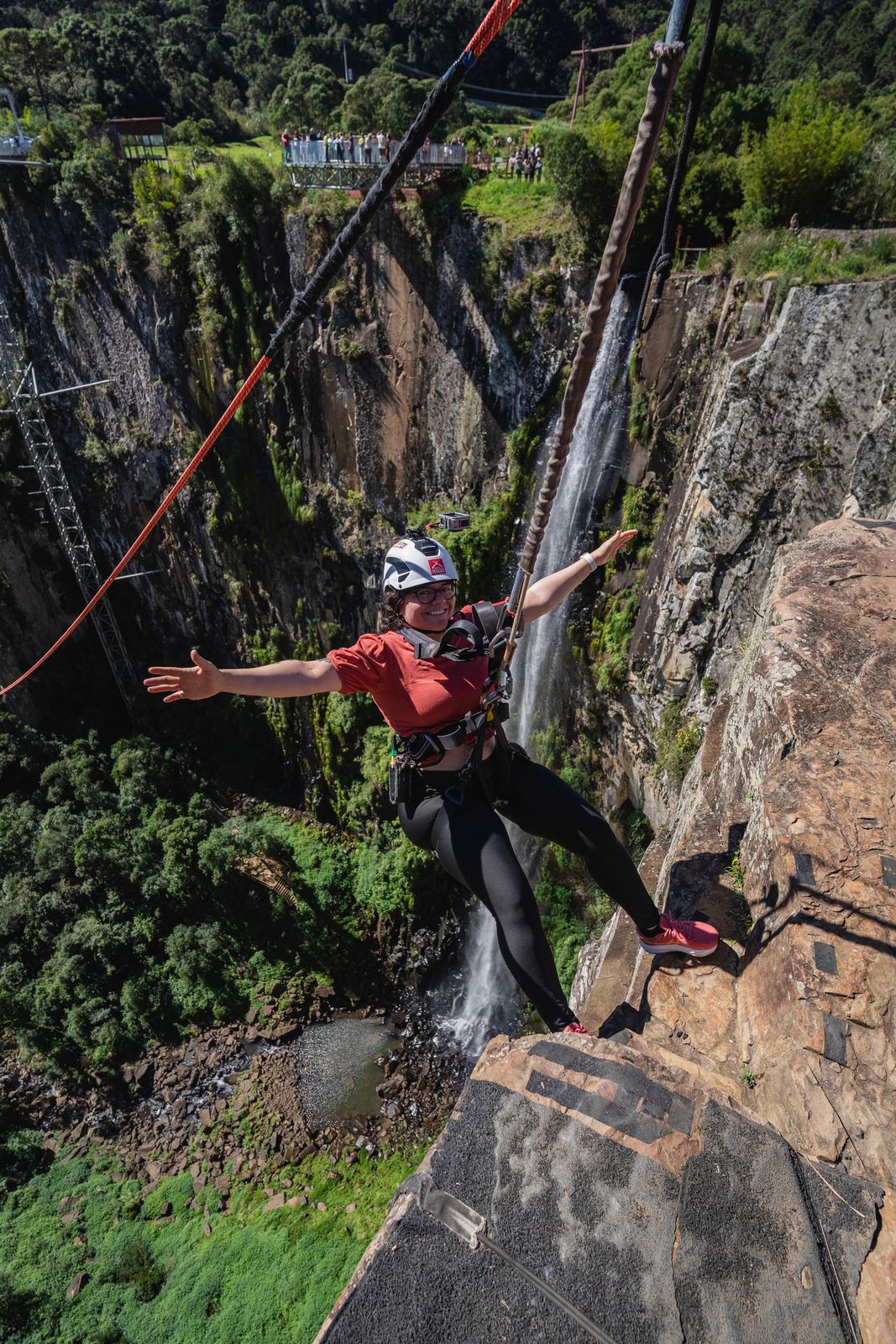 Pendulum jump
